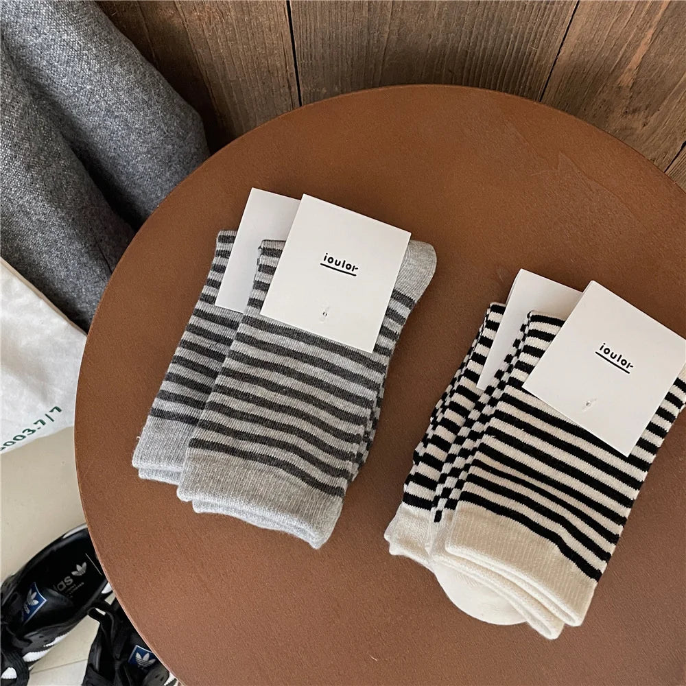 Korean Simple Colored Striped Cotton Socks Women’s Autumn Winter Breathable Middle Tube Socks College Style Trendy Casual Socks