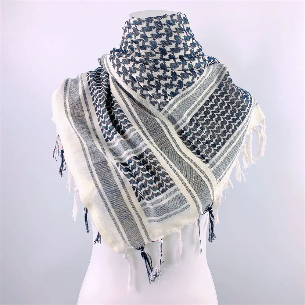 100% Cotton 110 X 110cm Hunting Scarf Shemagh Tactical Desert Keffiyeh Head Neck Scarf Arab Wrap with Tassel