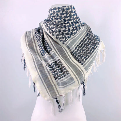 100% Cotton 110 X 110cm Hunting Scarf Shemagh Tactical Desert Keffiyeh Head Neck Scarf Arab Wrap with Tassel