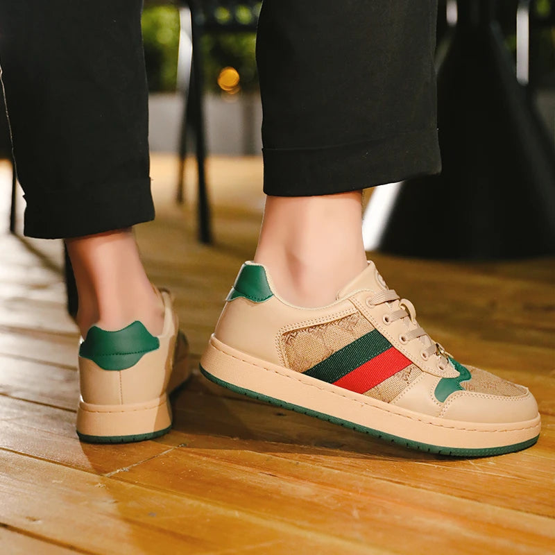 High Quality Fashion Trend Couple Board Shoes New Men Women Anti Slip Odor Proof Sneakers Classic Retro Hot Selling Casual Shoes