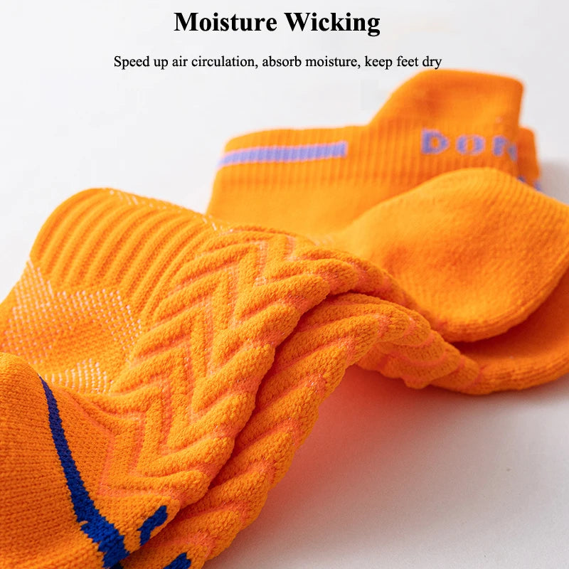 Mens Athletic Ankle Socks Running Compression Socks for Women Cozy Low Cut Performance Soft Tab Socks