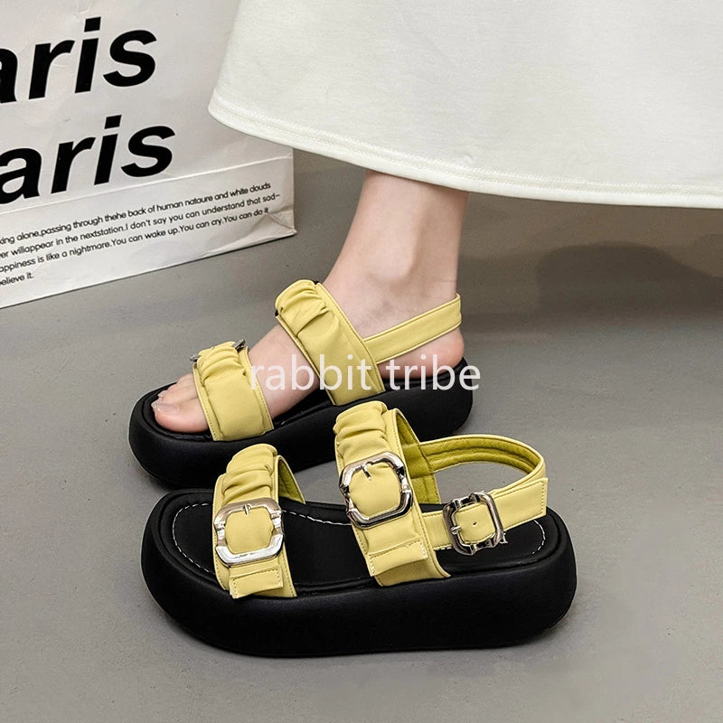 Designer's One Word Buckle Thick Bottom Women's Sandals Luxury Women's Shoes Round Head Fish Mouth Shoes Sponge Bottom Sandals