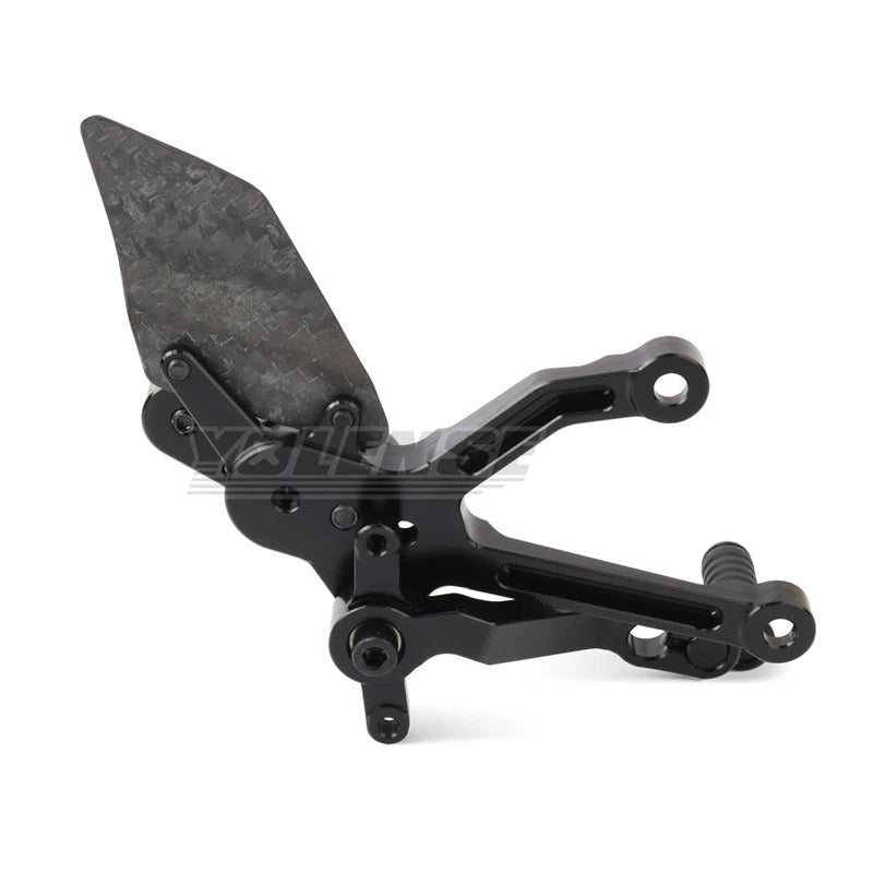 Motorcycle Carbon Fiber Adjustable Footrests Rear Set Footpeg Rearset Foot Peg Pedal For PANIGALE V4 Panigale V4S 2025