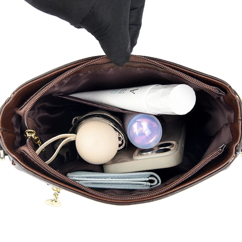 Women's Faux Leather Shoulder Bag Crossbody Purse Handbags Fashion Tote Bags for Ladies Stylish Casual Office School Bag wallet
