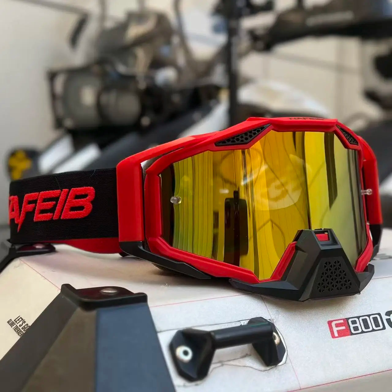 Motorcycle glasses with windproof lens for motocross, dirt bike, ATV, ski, sunglasses & outdoor cycling