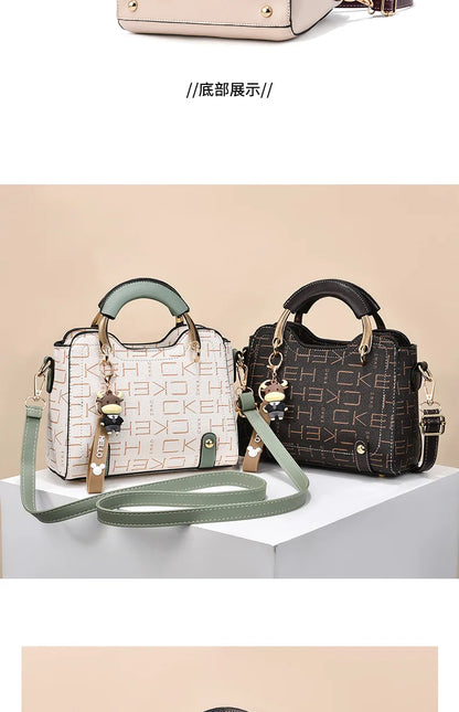 New with Printed Letters Women Square Handbag Messenger Bags with Pendant Office Ladies Bags Female Crossbody Shoulder Bags