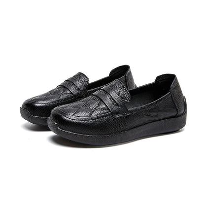 AIYUQI Women Genuine Leather Loafers Flat Slip‑on Comfort Mother Shoes Casual Ladies Moccasins Daily Walking Shoes Women