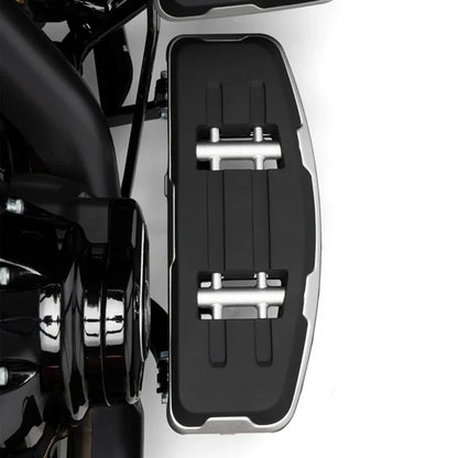 Fit For Harley Touring Road King Street Electra Glide Softail Deluxe FLD Fat Boy Trike 2024Motorcycle Rider Driver Footboard Kit
