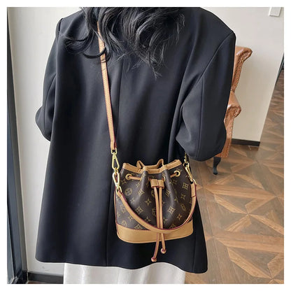 2026 Lady Luxurious Retro Bucket Bag-Shoulder Sling Bag, Backpack, Handbag, Print Drawstring Shoulder bag, Casual Versatile