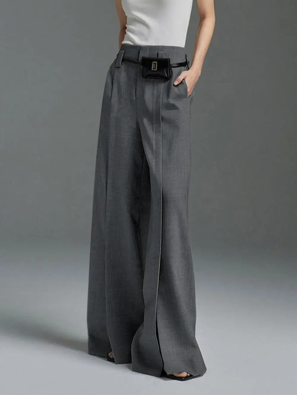 Yeezzi Urban Female Business Suit Pants 2025 New Fashion Black White Loose Straight Pant High-Waist Pleated Split-Front Trousers