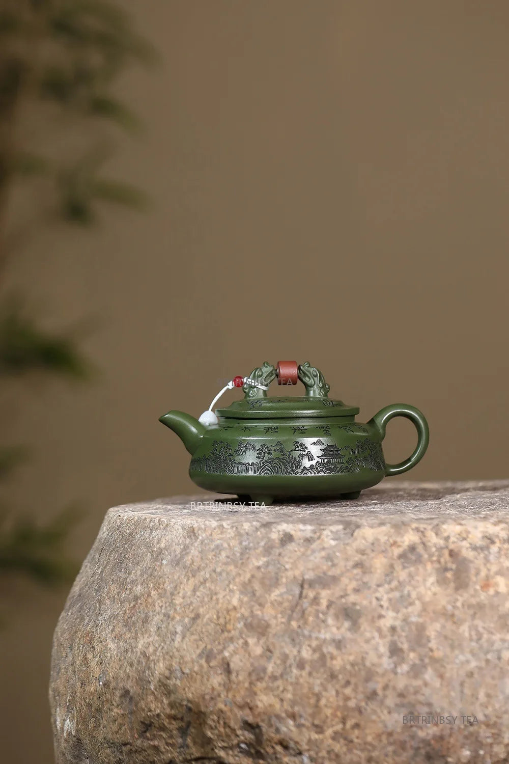 Chinese Yixing Purple Clay Teapot Raw Ore Green Mud Tea Pot Handmade Landscape Kettle Household Teaware Zisha Tea Set 260ml