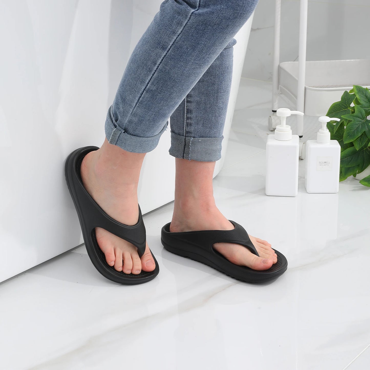 Kidmi Women Flat Sandals Women Slippers Outdoor Non-slip House Slippers Unisex Beach Slides Orthopedic Breath Soft Slippers