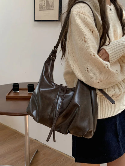 2025 New Retro Underarm Bag Fashion Leisure Large Capacity Shoulder Bag Women's Daily Commuter Bag Crossbody Bag Women's Bag