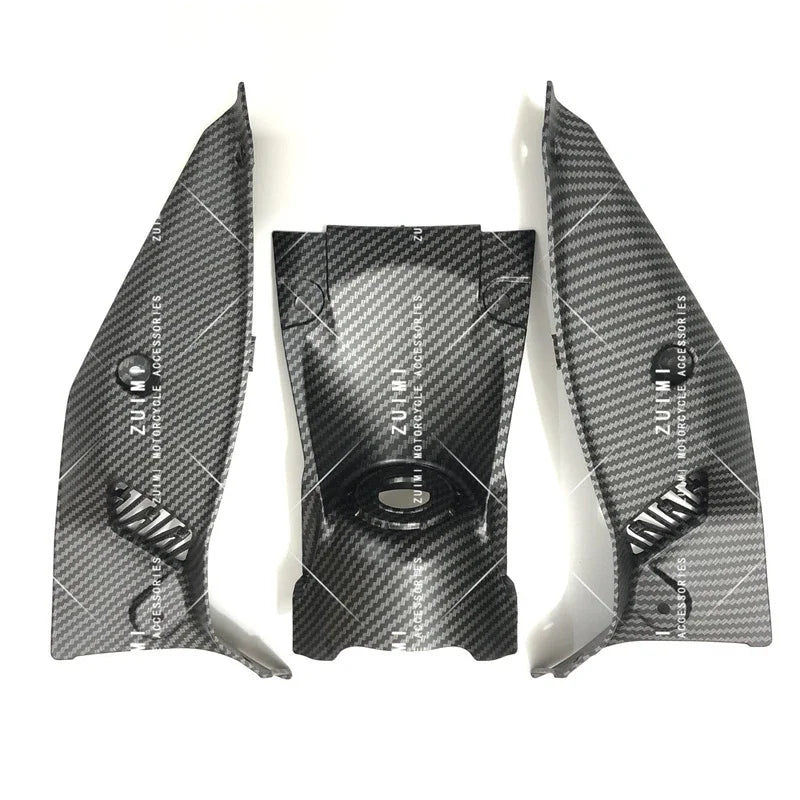 Suitable for carbon fiber Kawasaki Z900 2020-2023 motorcycle key switch cover link plate inner lining plate fairing housing