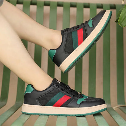 High Quality Fashion Trend Couple Board Shoes New Men Women Anti Slip Odor Proof Sneakers Classic Retro Hot Selling Casual Shoes
