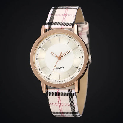 New Fashion Women Watch Simple Vintage Plaid Leather Strap Quartz Wristwatches Dress Casual Ladies Watch Clcok Relogio Feminino