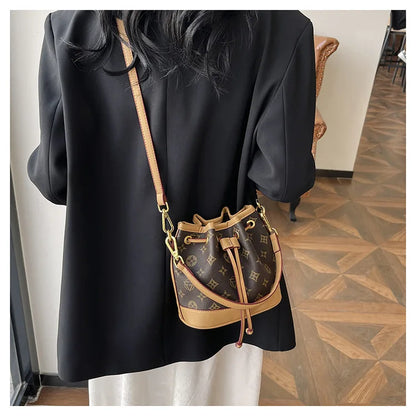 2026 Lady Luxurious Retro Bucket Bag-Shoulder Sling Bag, Backpack, Handbag, Print Drawstring Shoulder bag, Casual Versatile
