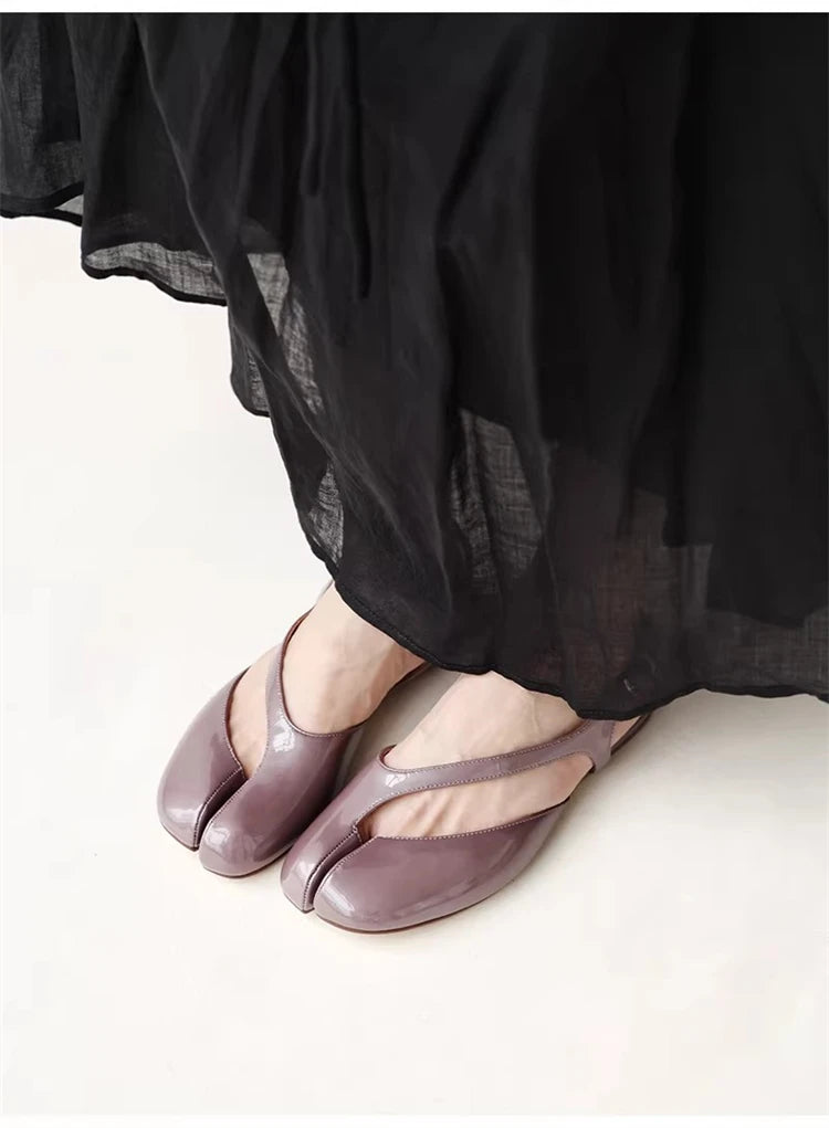 Luxury Tabi Flat Sandals Women Summer Patent Leather Split Toe Slingbacks Ballet Shoes Brand Designer Banquet Wedding Sandalias