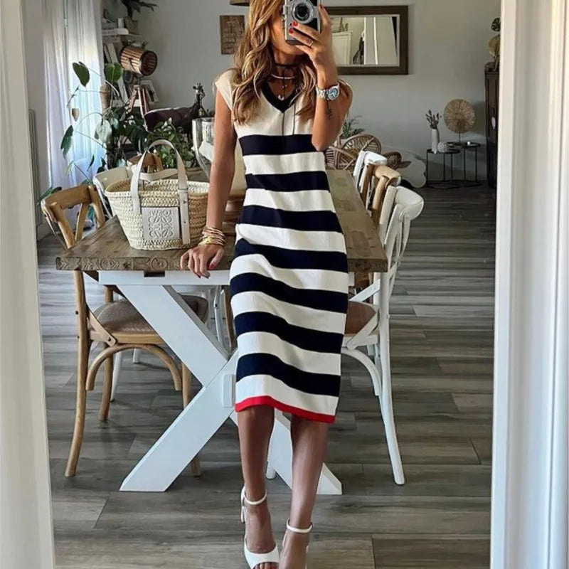 Black White Striped Pullover Dress For Women 2024 Summer New Style Striped V-neck Hem Slit Casual Loose Dress Ladies Vestidos