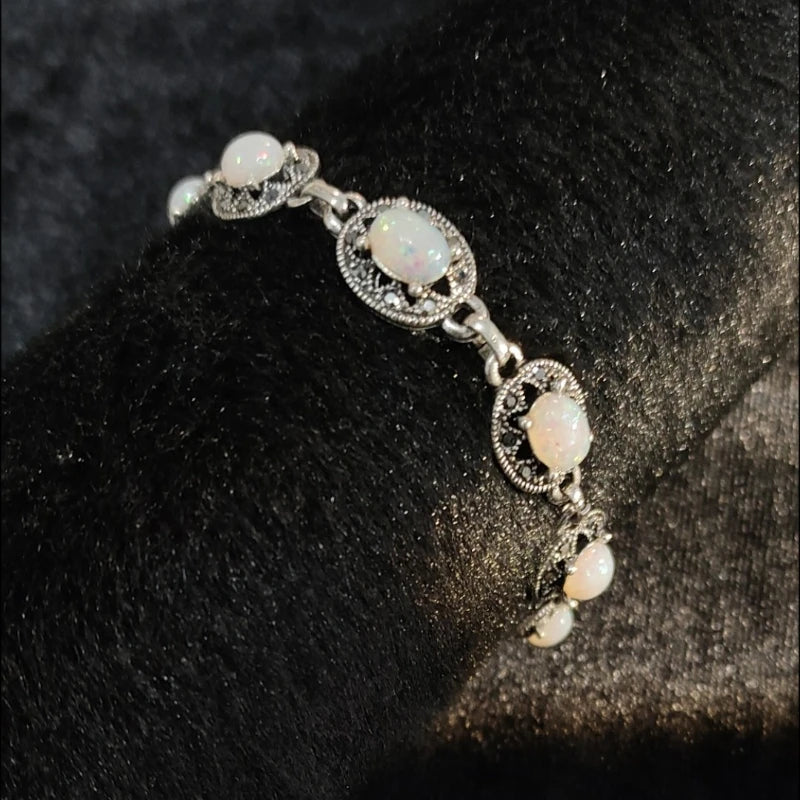 Natural Synthetic Oval Moonstone Adjustabl Bracelet Woman Man Wealthy Jewelry Luxury Elegant Romantic Simple Fine Jewelry Gifts