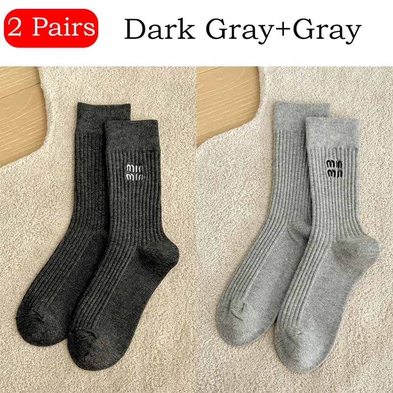 5 Pairs Winter Socks Women Brand Designer Fashion Stockings Socks Luxury Embroidered Letter Mid Tube Socks