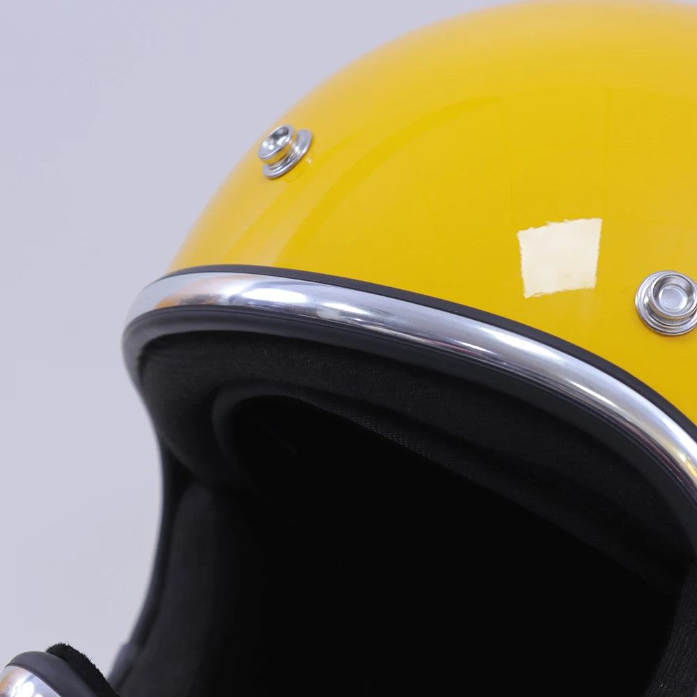 Motorcycle helmet Japanese pointy helmet retro cruise knight helmet motorcycle scooter FRP four seasons space helmet.