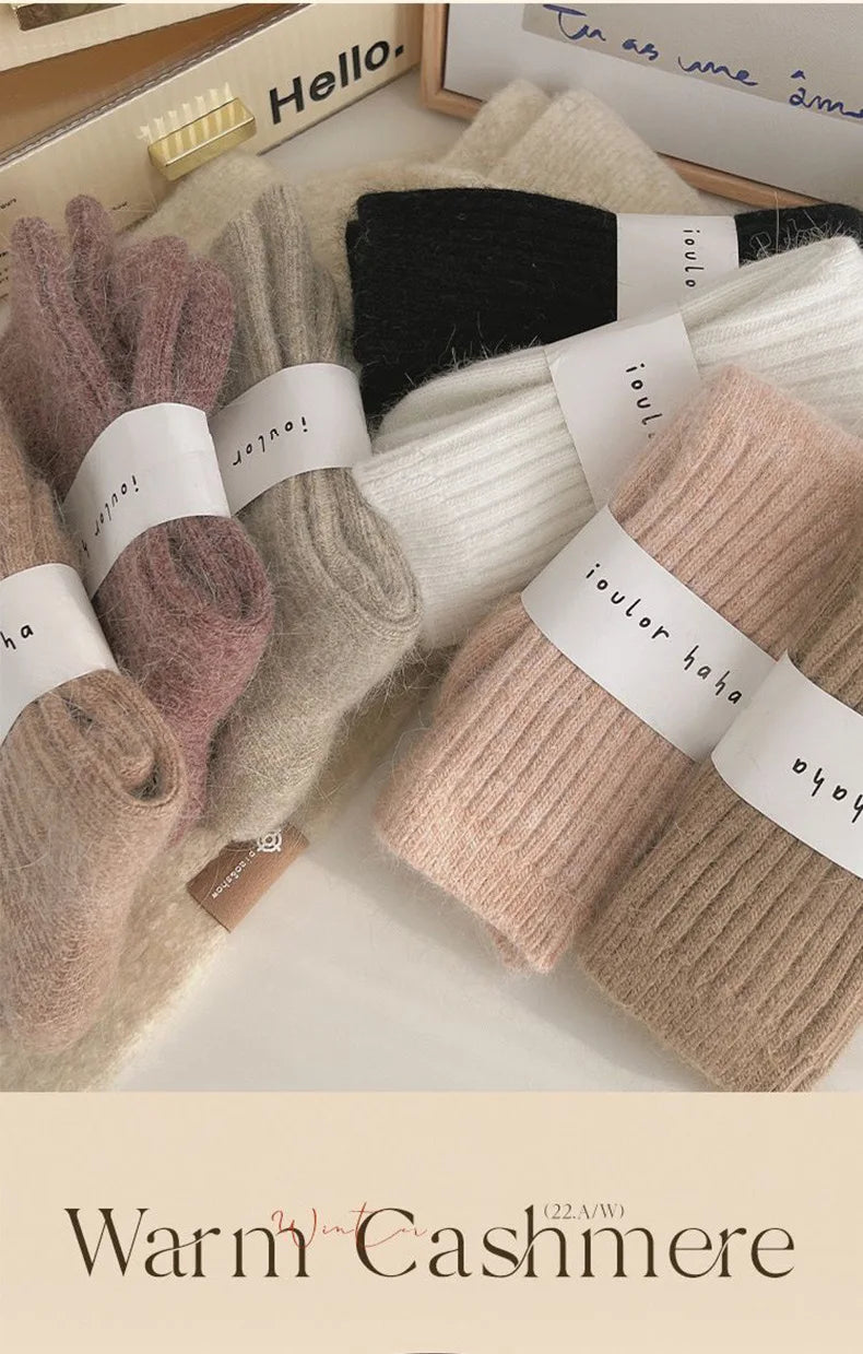 New Winter Socks Women Cashmere Wool Thicken Warm Women Socks Sox Japanese Fashion Harajuku Solid Color Thermal Long Socks