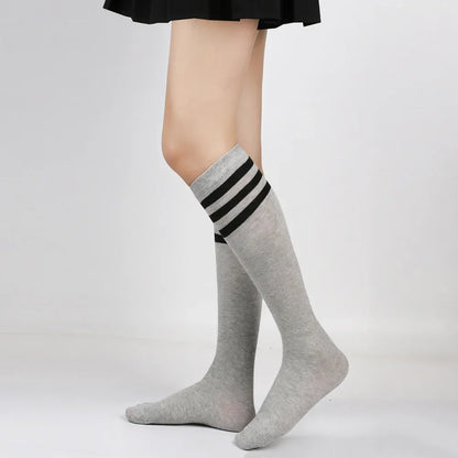 Middle Tube Sock Women Striped Knee High Ladies Japanese Harajuku College Style Cotton Summer Calf Sock Black White Female Gift