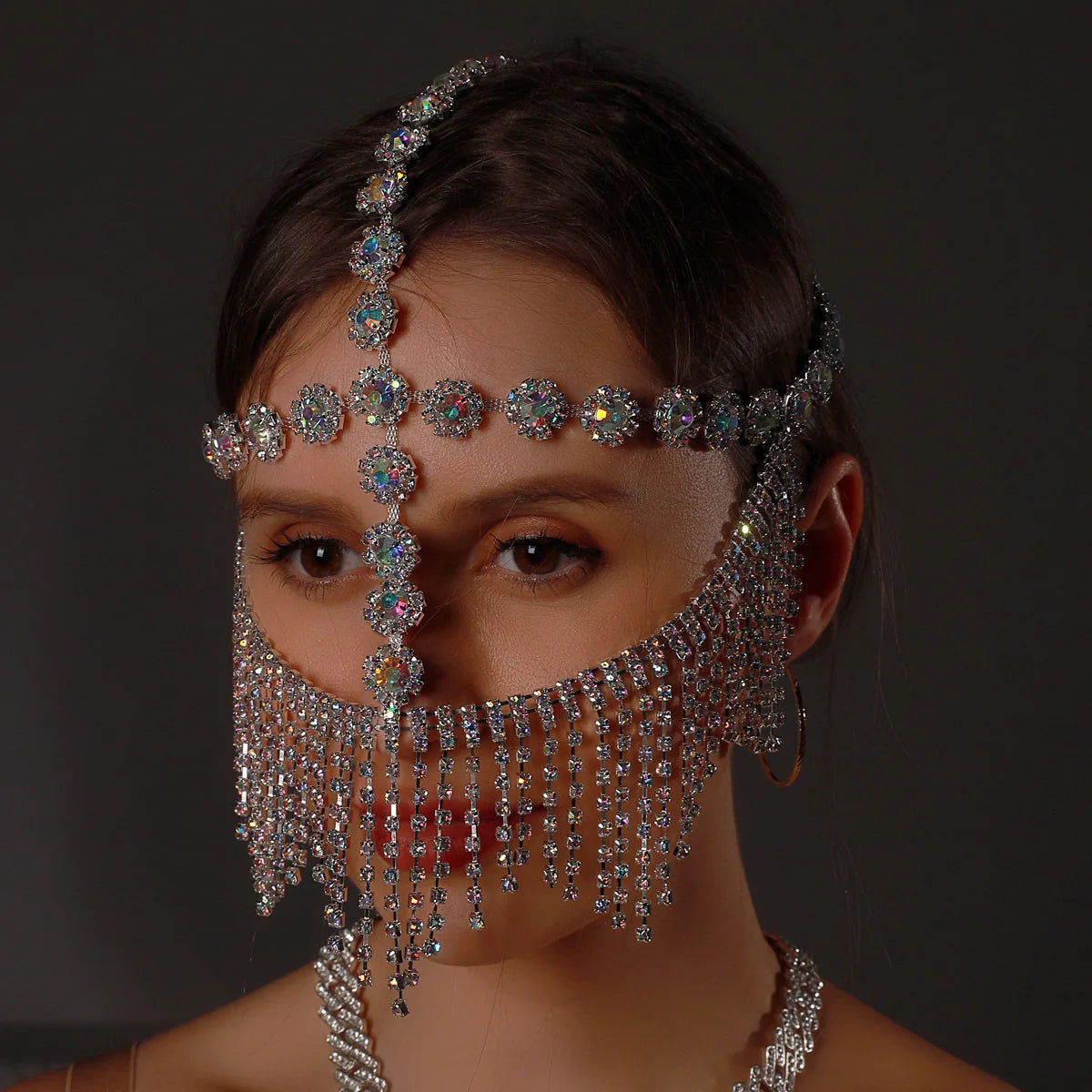 Charms Sexy Rhinestone Tassel Masquerade Face Jewelry For Women Facial Accessories Banquet Party Mask Full Face Chain Decoration