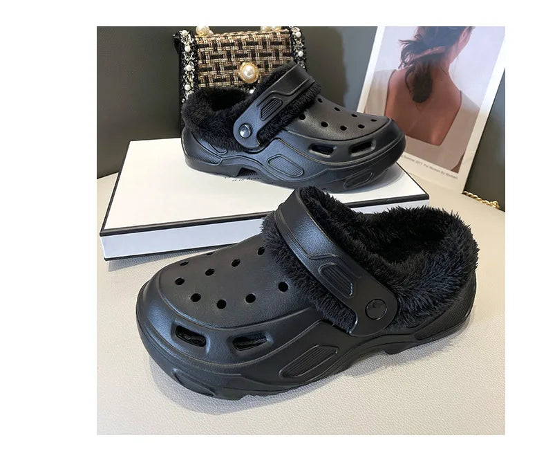 Plush slippers 2025 new winter men's and women's thick high heels soft-soled beach garden shoes home plush ripped slippers