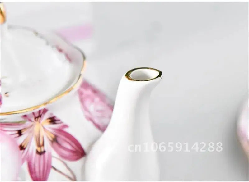 400ML European Bone Coffee Teapot English Afternoon Tea Set Kettle Pot Resistant High-Grade Porcelain Heat China Teapot Pot
