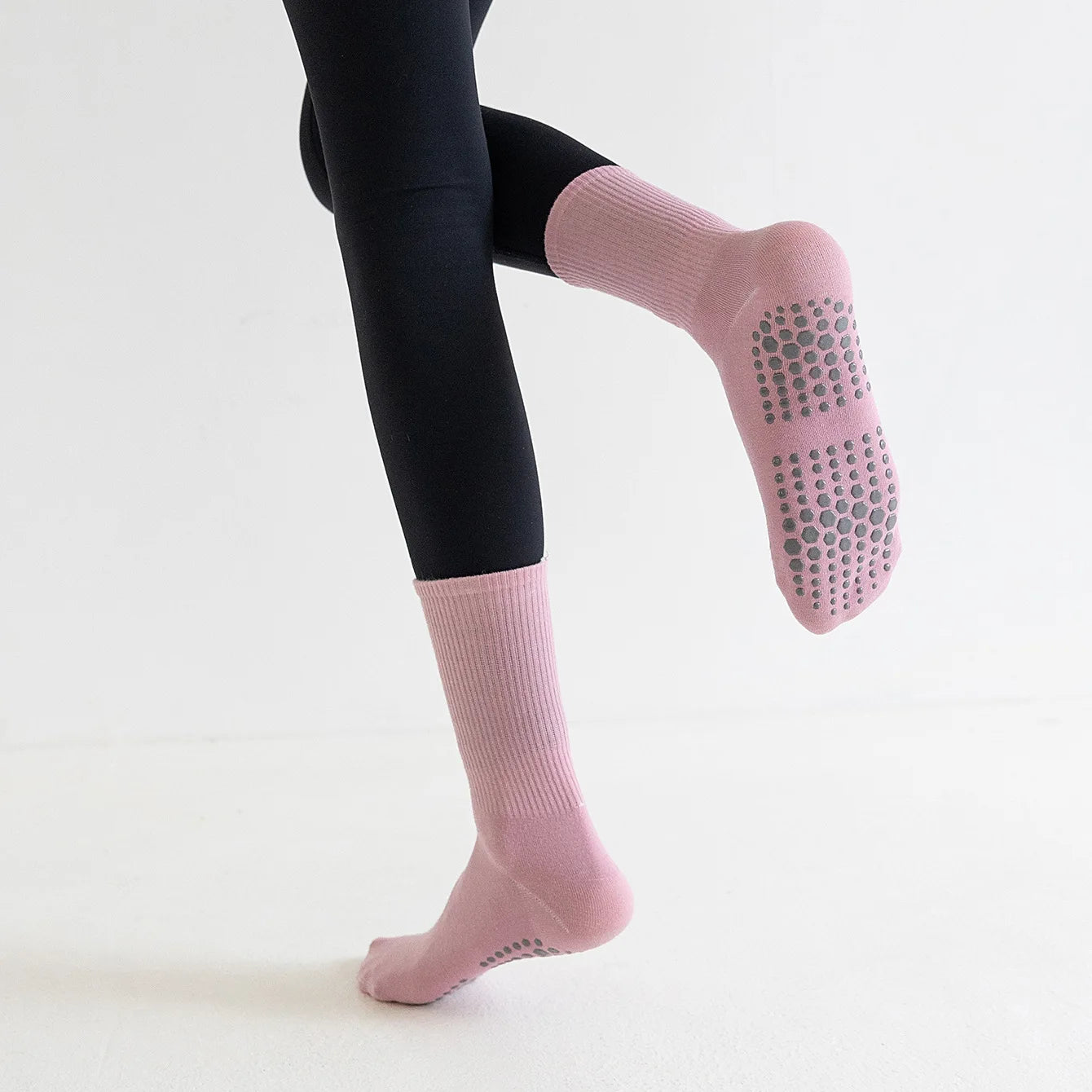 5 pairs Women Anti-skid Yoga Socks Grips Cotton Mid-tube Bottom Breathable Fitness Dance Barre Workout Pilates Socks 8 Colors