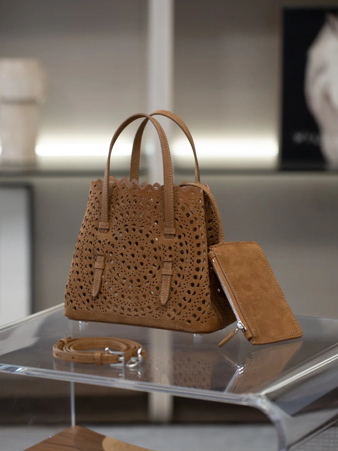 New Advanced Leather Tote Shopping Bag Wave Hollow out Basket Retro Suede Single Shoulder Slant Cross Mother Baby Bag