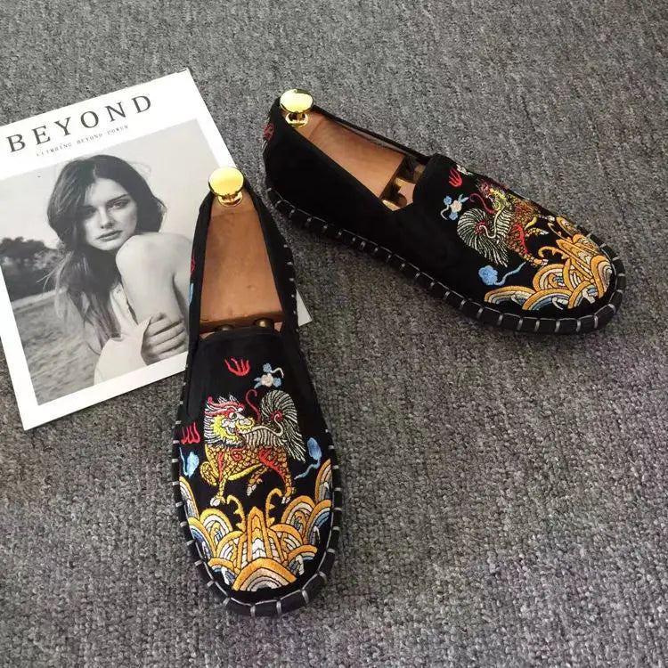 Old Beijing Cloth Shoes Embroidery Flower Social Guy Male Moccasin-Gommino Student Casual Shoes Fashion National Chinese Style
