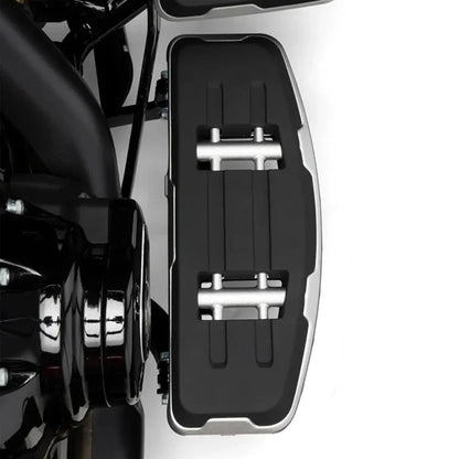 Fit For Harley Touring Road King Street Electra Glide Softail Deluxe FLD Fat Boy Trike 2024Motorcycle Rider Driver Footboard Kit