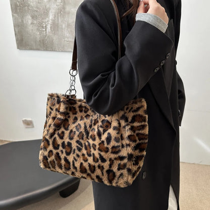 New Leopard Print Fur Bags Women Fashion Portable Faux Fur Handbags Winter Soft Warm Bag Girls Fluffy Large Capacity Tote Purse