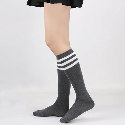 Middle Tube Sock Women Striped Knee High Ladies Japanese Harajuku College Style Cotton Summer Calf Sock Black White Female Gift