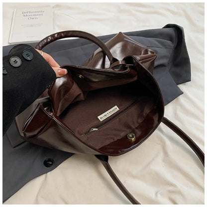 Women's Vintage Glossy Oil Wax Leather Tote Bag Buckle Casual Shoulder Handbag Elegant Work Bag for Daily Commute Top-handle Sac