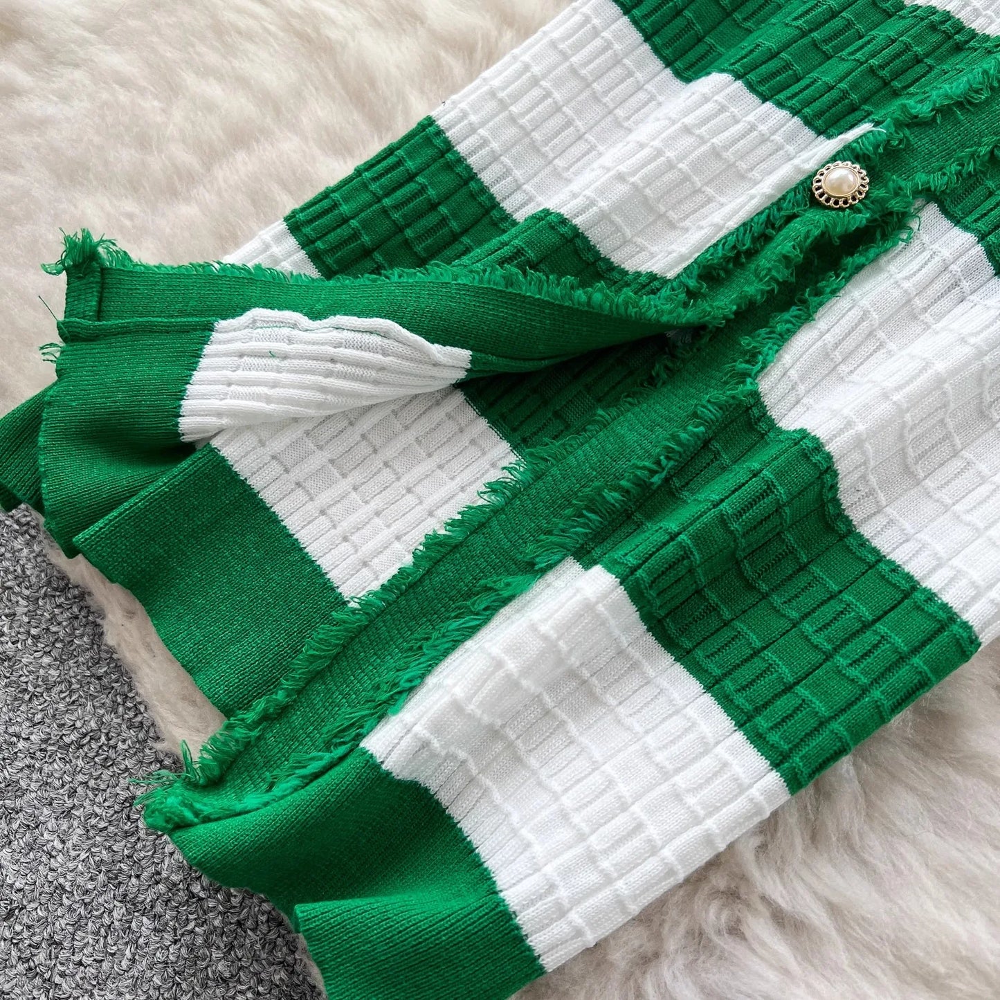 YuooMuoo Chic Fashion Sexy Package Hips Knitted Long Dress 2025 Spring and Summer Elegant Slim Waist Office Lady Sweater Dress