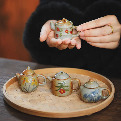 Mini Hand-Painted Ceramic Teapot Jingdezhen Hand- Pulled Tea Pet Micro Landscape Decorative Item Kitchen Dining Bar Essential
