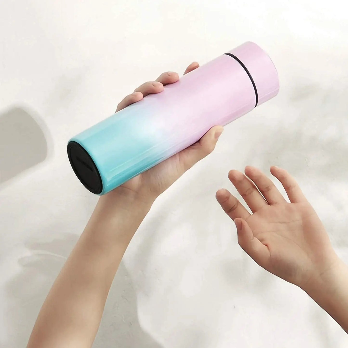 Smart Touch Temperature Display Stainless Steel Vacuum Insulated Tumbler with Gradient Color for Christmas Gift Travel Drinkware