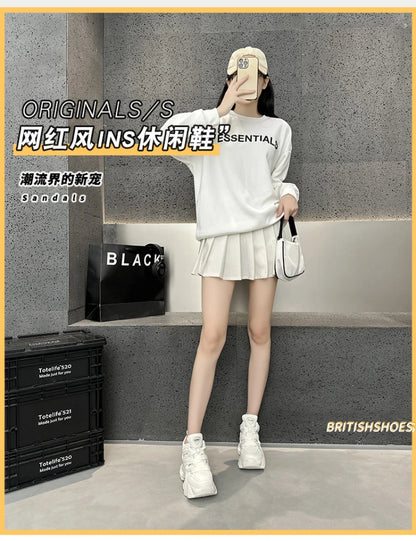 Chunky Platform Hidden Height Increasing Sneakers Casual Lace Up Shoes In White And Grey With Hollow Out Design For Streetwear