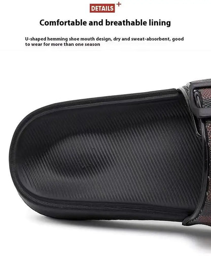 A Pair of Simple and Wear-Resistant Summer Slippers, Fashionable, Versatile and Comfortable Beach Shoes, Outdoor Sports Shoes for Men