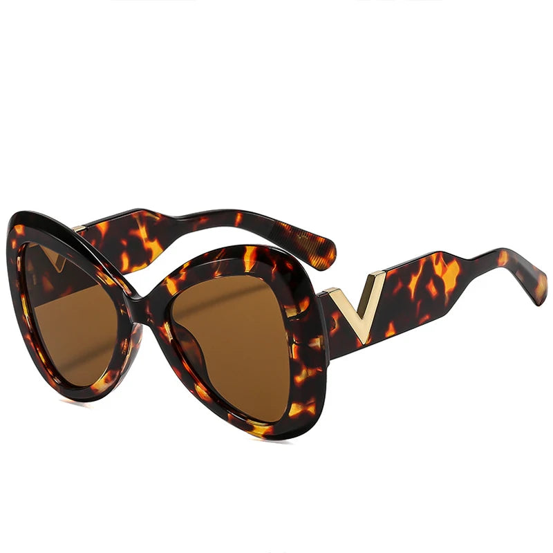 2025 New Fashion Big Frame Cat's Eye Butterfly Women Sunglasses Luxury Designer Men Sunglass Outdoor Travel Eyewear Female UV400