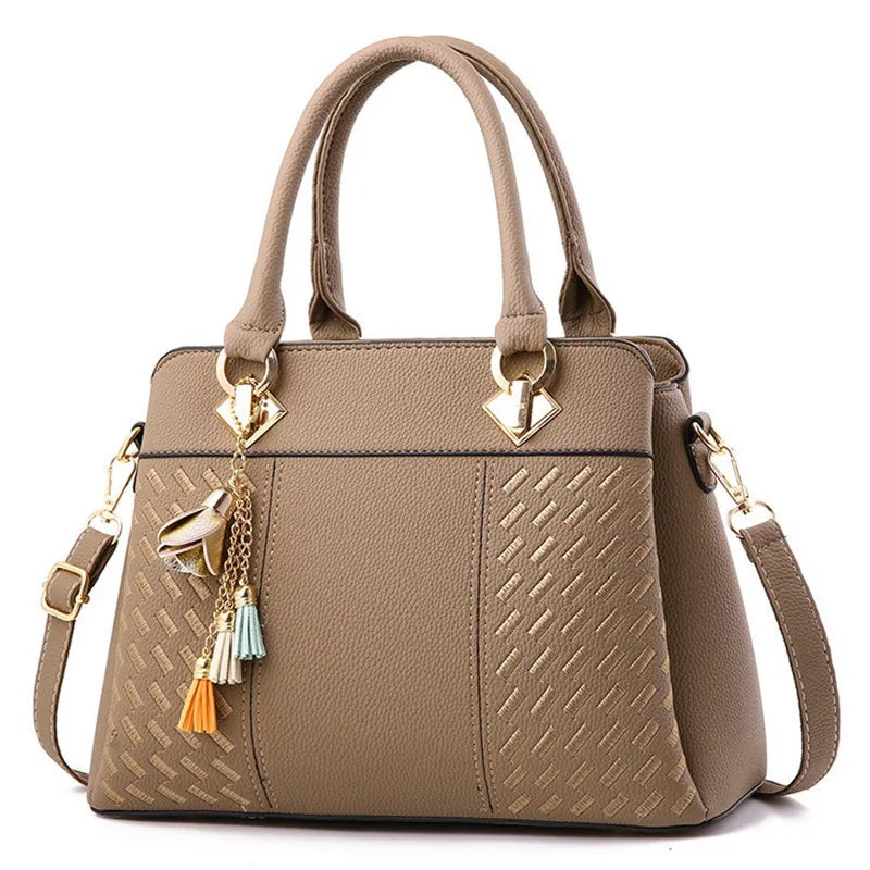 Gusure Luxury Handbag Women Crossbody Bag with tassel hanging Large Capacity Female Shoulder Bags Embroidery Tote Sac A Main