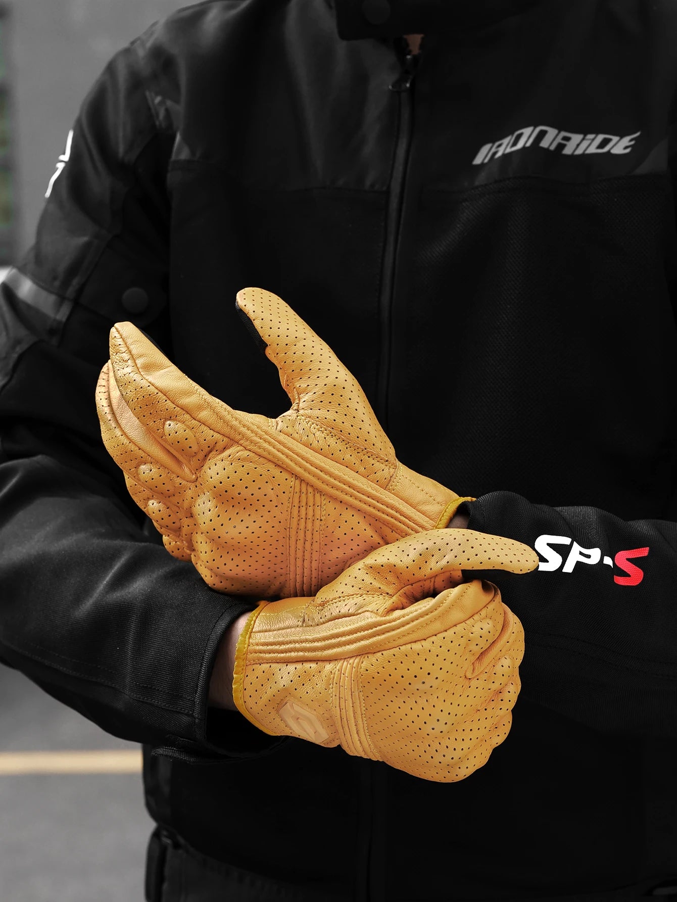 Vintage Leather Motorcycle Gloves Summer Breathable Unisex Biker Gloves With Anti-Slip Ventilation Design Motorbike Ride Glove