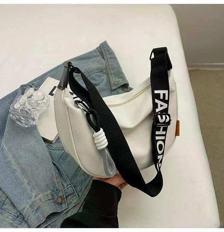 2025 New Fashion Crossbody Bag Simple Wide Shoulder Strap Design Single Shoulder Bag Original Style Commuting Dumpling Women Bag