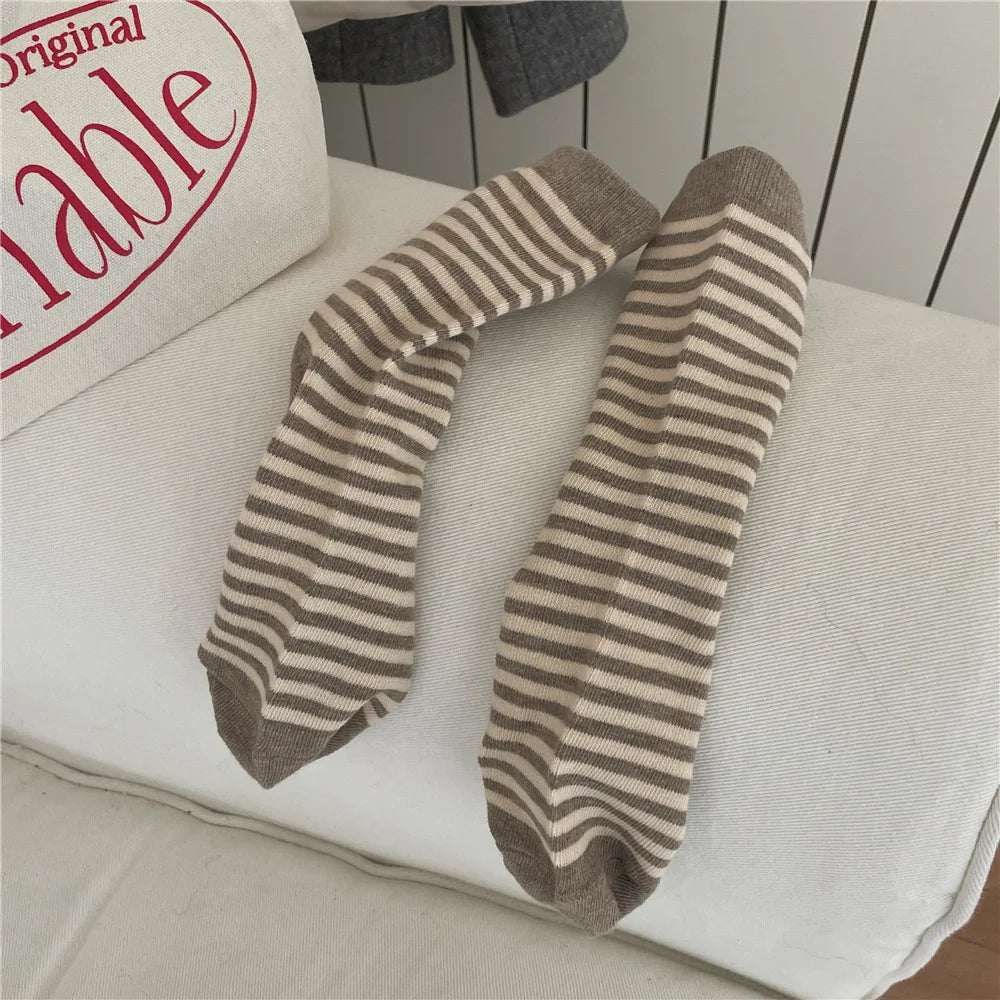 Korean Simple Colored Striped Cotton Socks Women’s Autumn Winter Breathable Middle Tube Socks College Style Trendy Casual Socks