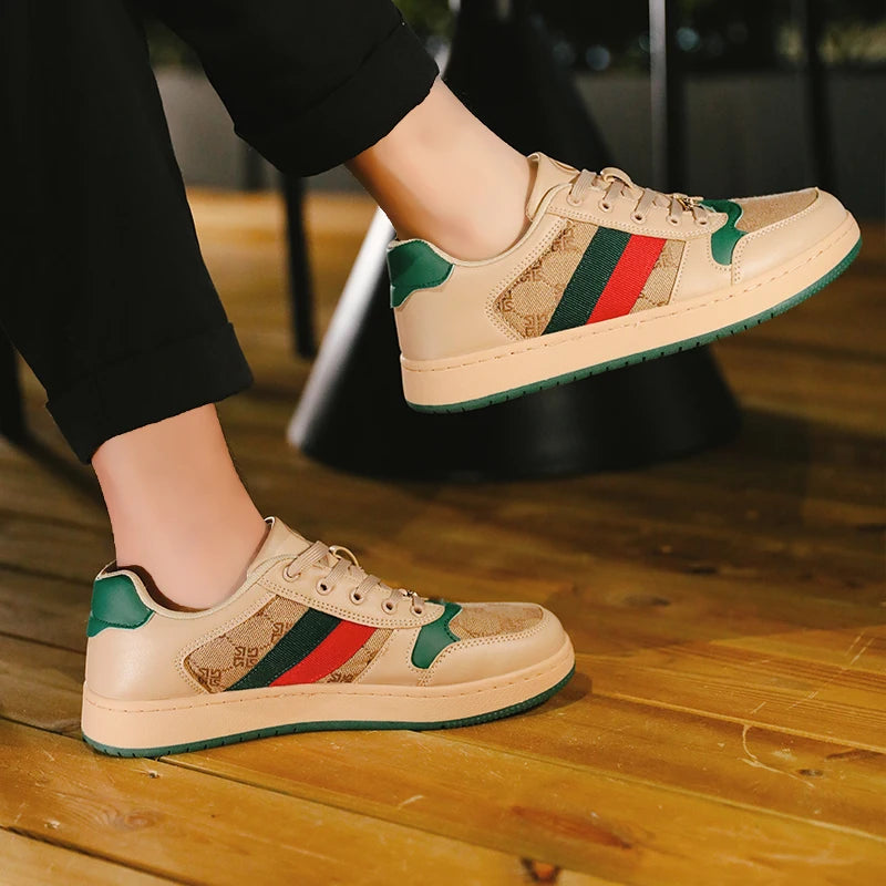 High Quality Fashion Trend Couple Board Shoes New Men Women Anti Slip Odor Proof Sneakers Classic Retro Hot Selling Casual Shoes