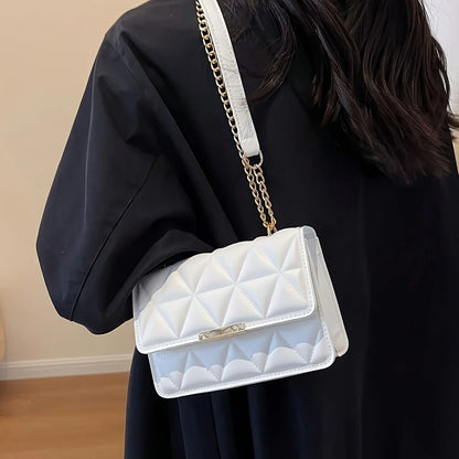 Fashion Chain Women'S Shoulder Bag, Chic Small Square Bag for Women, Luxury Quilted Handbag for Daily Travel, Shopping, Parties.